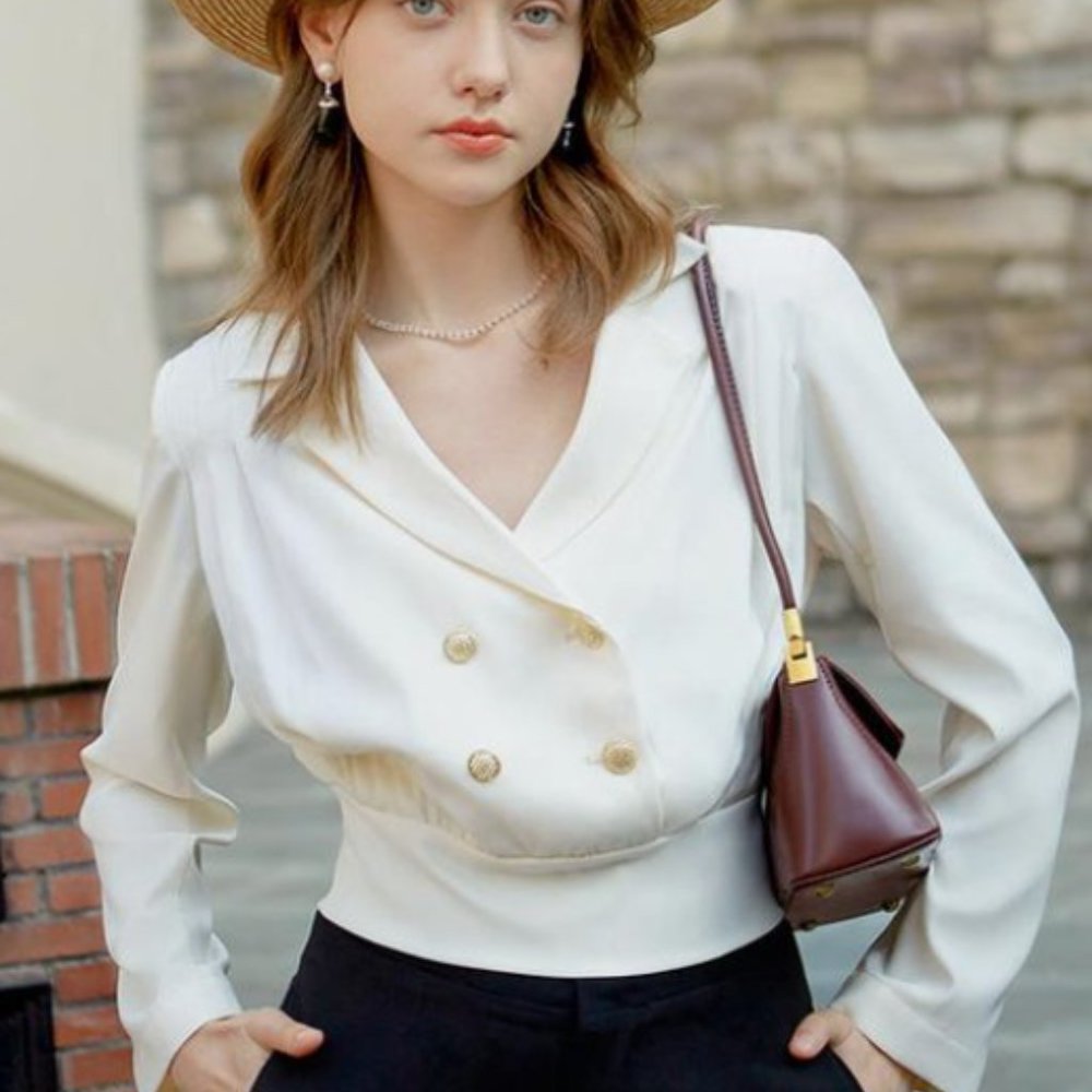 Petite Studio NYC - Elora Blouse Cream (Small)